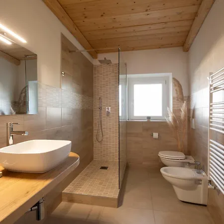 ゲストハウス Casa Il Grappolo Momo