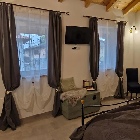 Casa Il Grappolo Momo