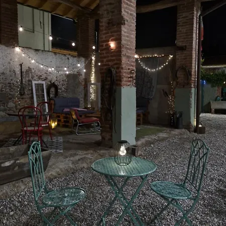 Casa Il Grappolo Pensionat Momo