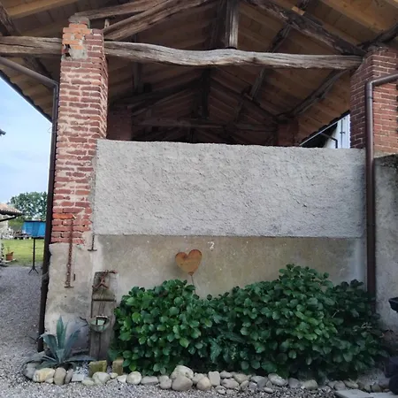 Casa Il Grappolo Momo